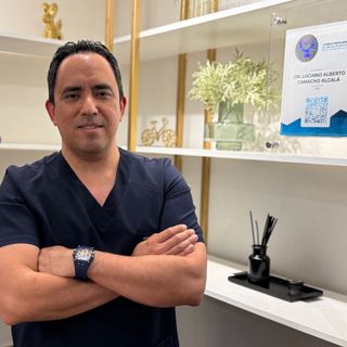 Dr. Luciano Alberto Camacho Alcalá