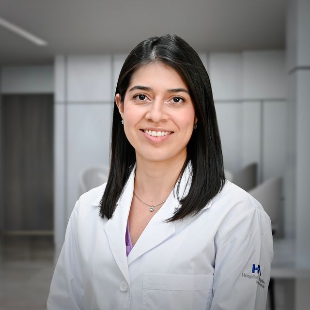 Lucero Itsaí Quintana Romero, Internista Querétaro