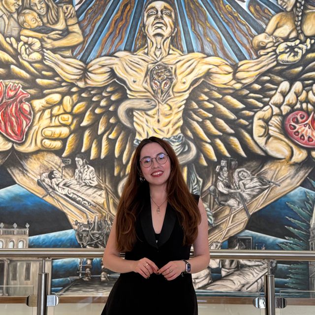 Paola Iovana  Silva Guzman , Urólogo Tijuana