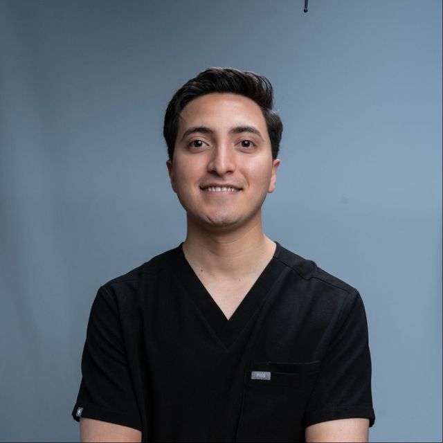 Israel  López Arellano, Dentista - Odontólogo Hermosillo