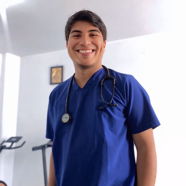 Roberto  Martinez Aguilar, Fisioterapeuta Teziutlan