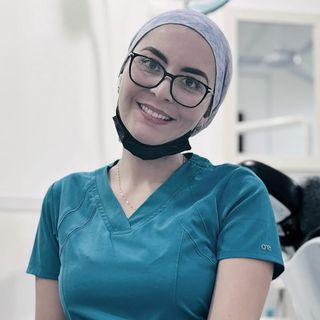 Ampliar imagen: Brenda Itzel Medina Cabello, Dentista - Odontólogo Puerto Vallarta