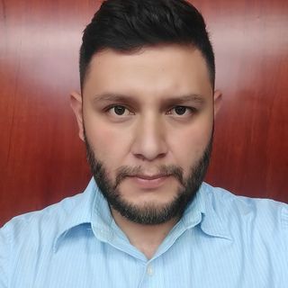Carlos Alberto León Carrasco, Psicólogo Puebla