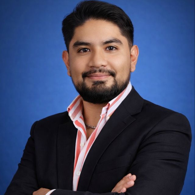 Gerardo Flores Hernández, Médico general Iztacalco