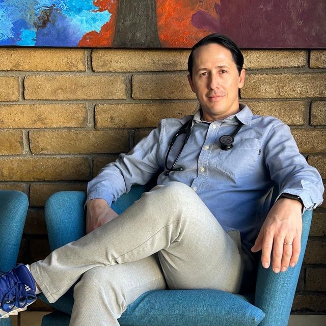 Rafael Enrique Rendón Vargas, Médico general Hermosillo