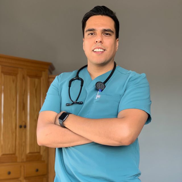 Iván Rodolfo Martínez García, Cirujano general Magdalena