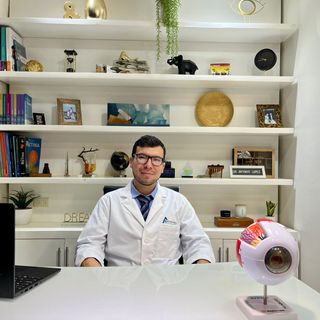 Ampliar imagen: José Didier Becerra Escobedo, Oftalmólogo Tuxtla Gutierrez