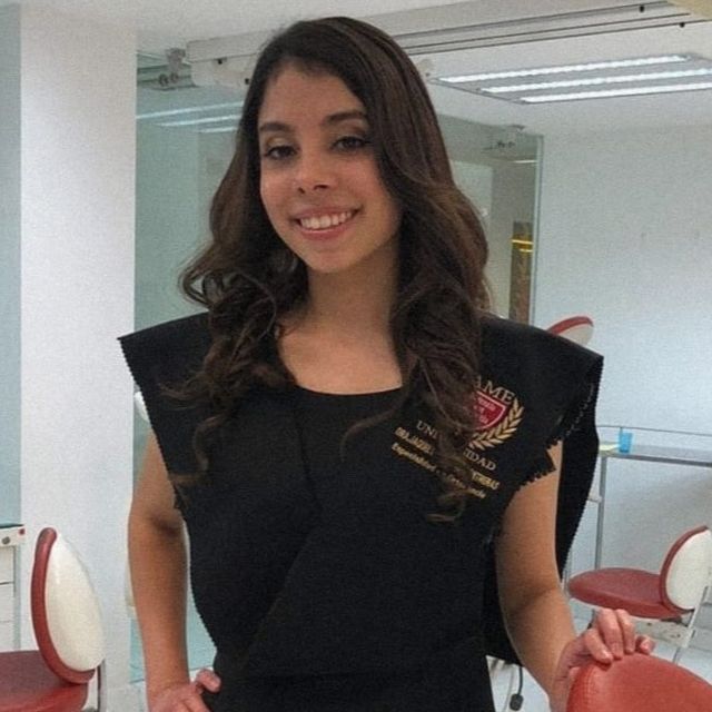 Jaqueline  Flores Contreras, Ortodoncista San Nicolás de los Garza