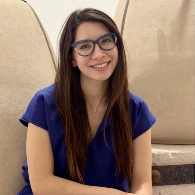 María de los Ángeles Villeda Aguilar, Reumatólogo Morelia