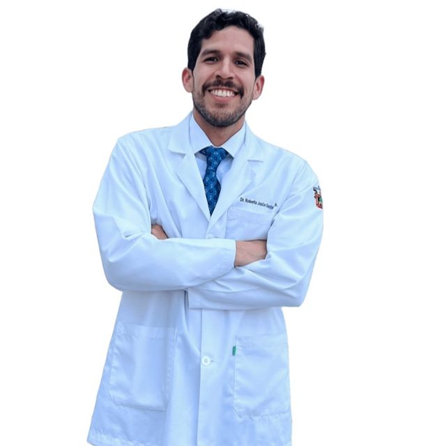Roberto Josué Santiago Nuño, Neumólogo Guadalajara