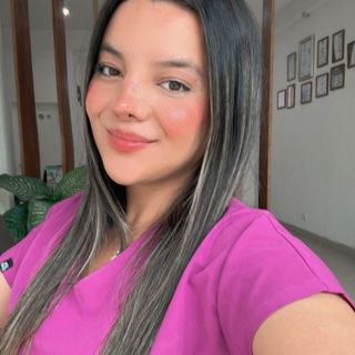 Ampliar imagen: Andrea  Ayala López , Dentista - Odontólogo Toluca