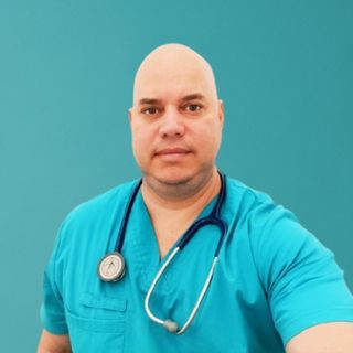 Ampliar imagen: Dariel Ramos, Médico general Querétaro