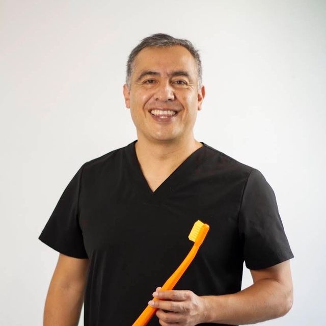 Joaquín Fabián  Jiménez Ceballos , Dentista - Odontólogo Toluca de Lerdo