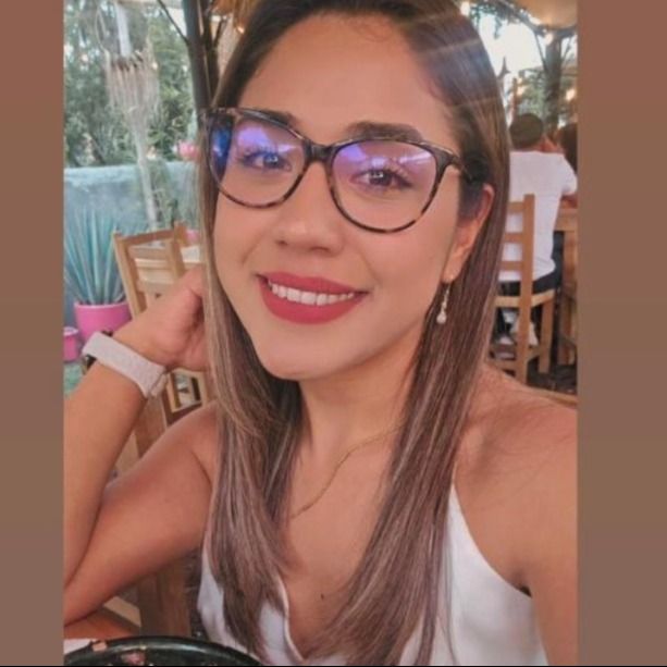 Jennifer Camacho Garcés, Médico general Xochimilco