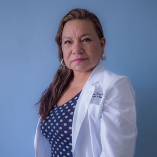 Ampliar imagen: Estela Rafaela Garcia Pacheco, Ginecólogo Mérida