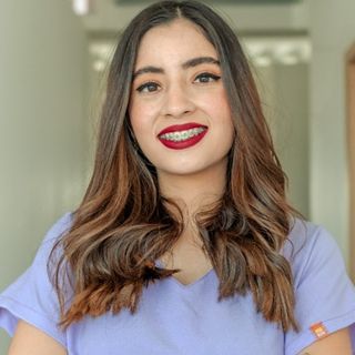 Estefania Ayala, Dentista - Odontólogo Tijuana