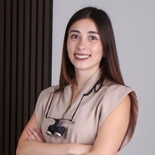 Ampliar imagen: Luisa Sánchez, Dentista - Odontólogo Cabo San Lucas
