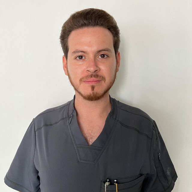 Bryan Valdez Peña, Médico general Lerdo