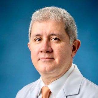 Dr. Amir Belisario Pérez Lanz