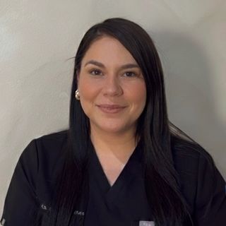 Ampliar imagen: Elsa Castaños, Dentista - Odontólogo Tijuana