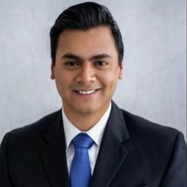 David E. Castro Guerrero, Ortopedista Huixquilucan