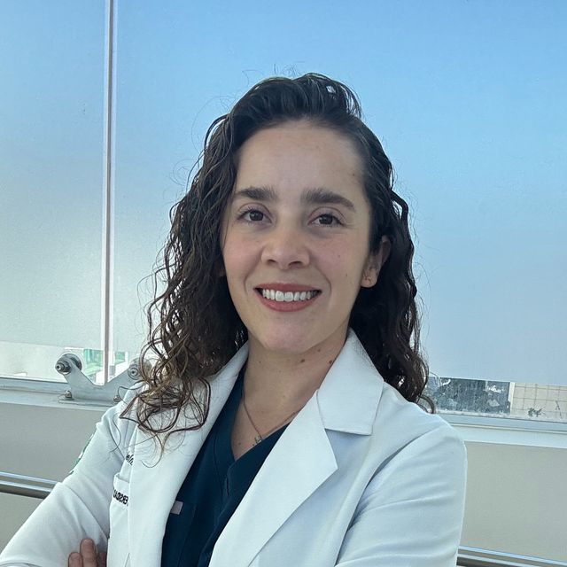 Daniela Tapia Cervantes, Cirujano general Guadalajara