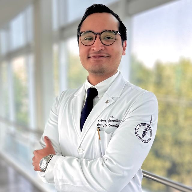 Edgar González Gutiérrez, Cirujano general Guadalajara
