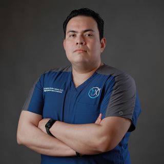 Ampliar imagen: Francisco Xavier Cabrera Mendoza, Cirujano general Saltillo