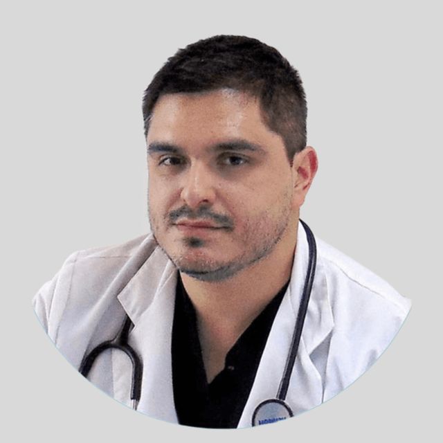 Héctor Mario Zapata Olivares, Internista Saltillo