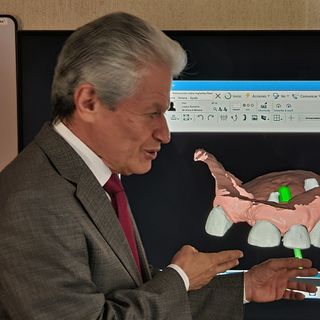 Ampliar imagen: Enrique Espinosa Castellanos, Dentista - Odontólogo Pachuca de Soto