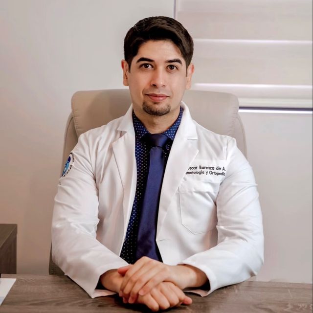 Oscar Barraza de Avila, Traumatólogo Zacatecas