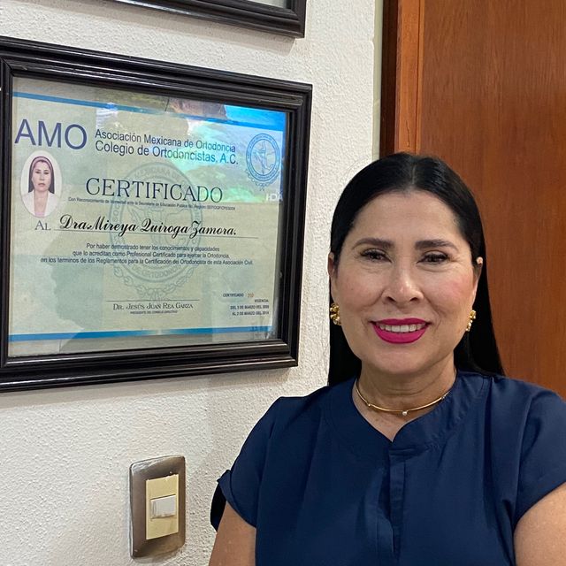 Mireya Quiroga Zamora, Dentista - Odontólogo Tepic