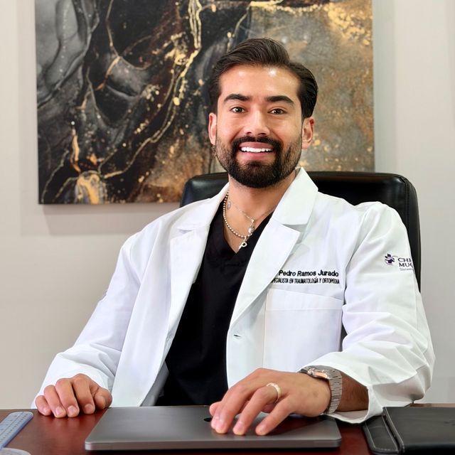 Pedro Ramos Jurado, Ortopedista Chihuahua