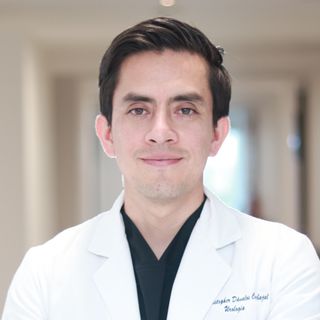 Christopher Dávalos, Urólogo Ciudad de México