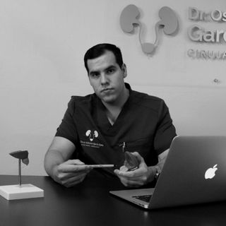 Oscar Alfonso García Ayala, Urólogo Morelia