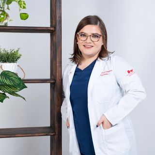 Ampliar imagen: Marina Isabel Paunero Quezadas, Psiquiatra Yucatan