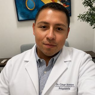 César Arroyo, Psiquiatra Ciudad de México