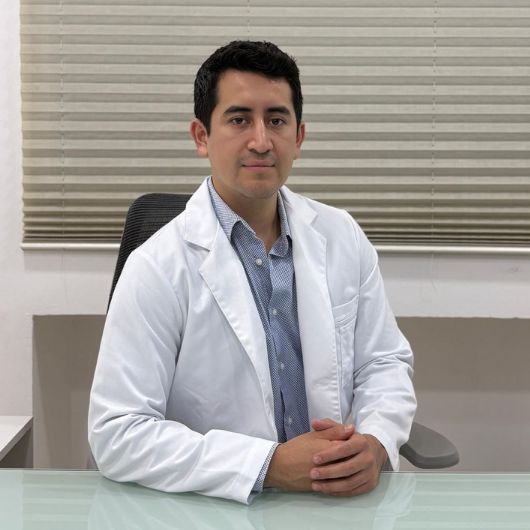 Carlos Arturo Cortázar Sanchez, Cirujano oncólogo Villahermosa