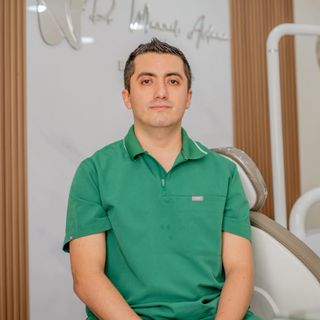 Ampliar imagen: Manuel Adrian Aldana Ornelas, Endodoncia Zapopan