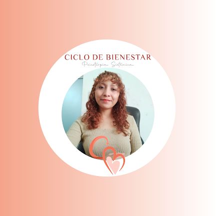 Estefanía Mena, Psicólogo Campeche