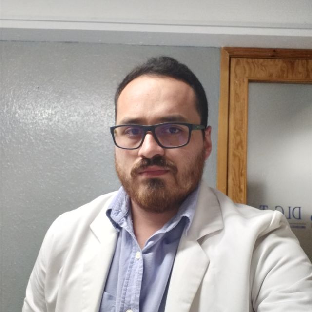 Carlos Francisco  Carmona García , Médico general San Felipe