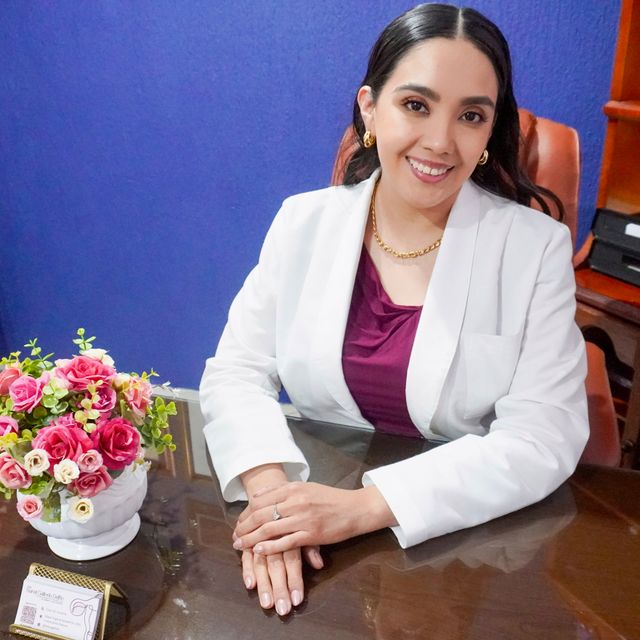 Sarai Galindo Delfin, Ginecólogo Coatzacoalcos