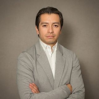 Dr. Fernando Cruz Padilla