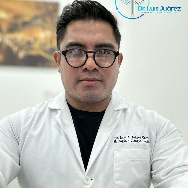 Luis Alberto Juárez Carrera, Urólogo Hacienda Ojo de Agua