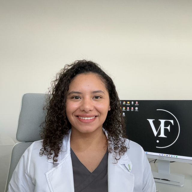 Laura Esther Félix Miranda, Oftalmólogo Mérida