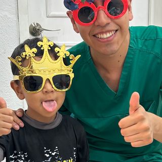 Ampliar imagen: Jorge Barba Alcocer, Dentista - Odontólogo Cuautla