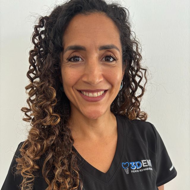 Leonor Rodriguez Minor, Ortodoncista Playa del Carmen