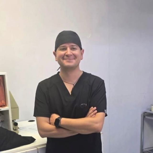 Irvin Manuel Velázquez Díaz, Médico general Tlalpan