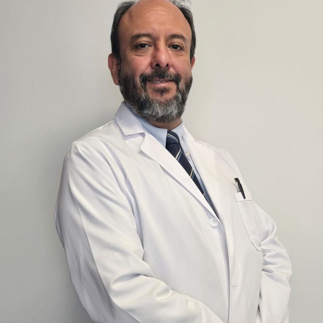 Julio César Meza Sánchez, Cirujano general Naucalpan de Juárez