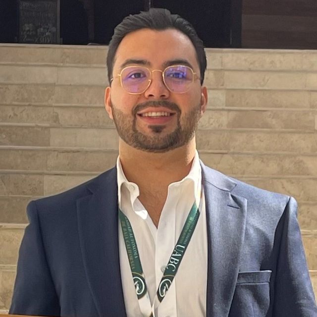 Bryan Robles Rodriguez, Dentista - Odontólogo Tijuana